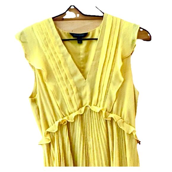 Banana Republic Dress Pleated Flutter Sleeve Sz M Midi Gold Lined Wedding Guest - Picture 3 of 7